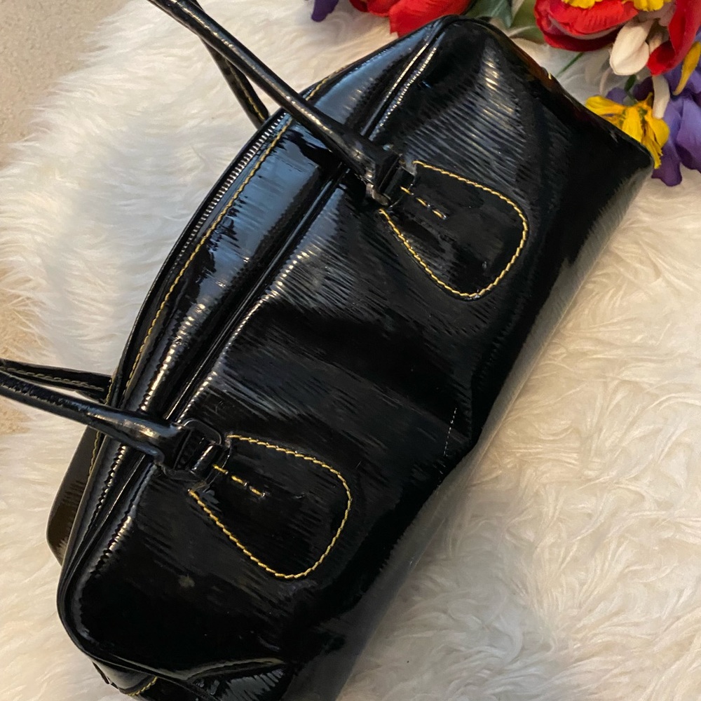 🌺 HP🌺💯 authentic patent leather bag🌺 - Picture 10 of 13